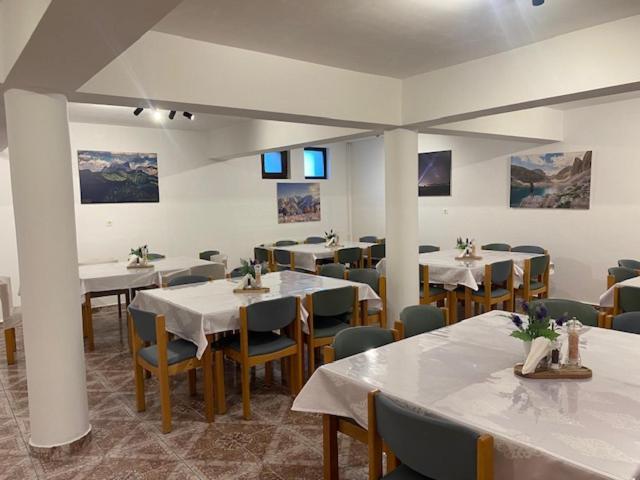 Pensiunea Casa Saxonia Rîşnov Buitenkant foto