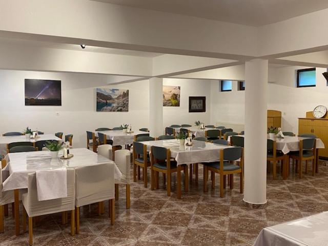 Pensiunea Casa Saxonia Rîşnov Buitenkant foto